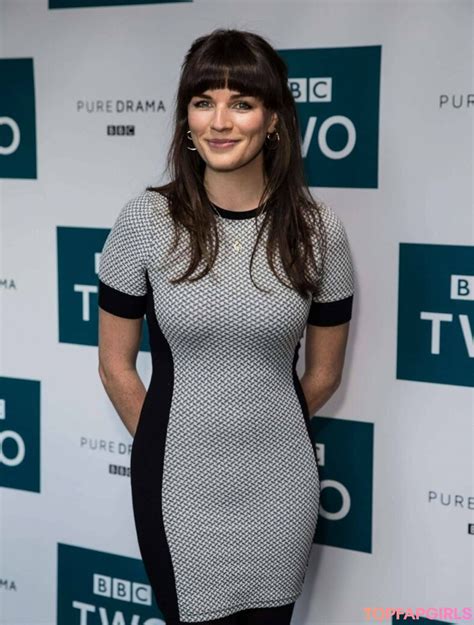 aisling bea nude|Aisling Bea Nude Pics & Videos, Sex Tape < ANCENSORED